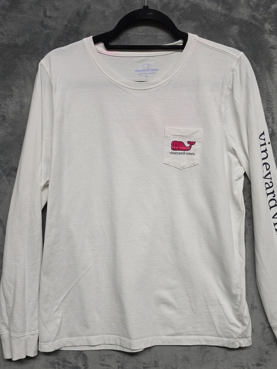 Vineyard Vines Tops - Vineyard Vines White Long-Sleeve Tee with Pink Whale Pocket Sz Lg